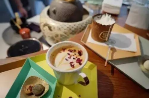 糖巢奶茶产品 门店图片