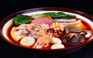 串串很忙骨汤麻辣烫产品 门店图片