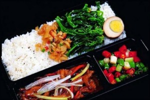 贪吃熊微简餐产品 门店图片