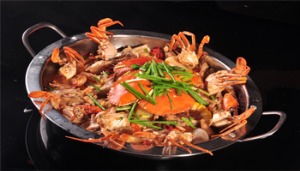 爆脾气肉蟹煲产品 门店图片