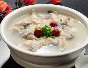 农夫鱼塘酸菜小鱼快餐加盟