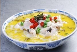 卢小鱼酸菜鱼米饭产品 门店图片