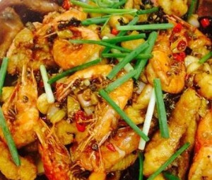 鱼恋虾火锅产品 门店图片
