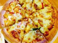 麦卡珑比萨产品 门店图片