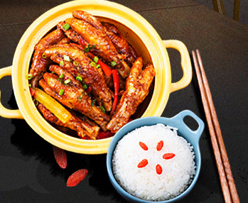 煲记煌煲仔砂锅饭加盟
