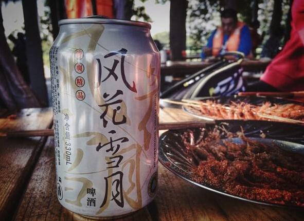 风花雪月啤酒产品 门店图片