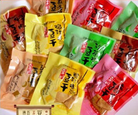 老周休闲食品加盟