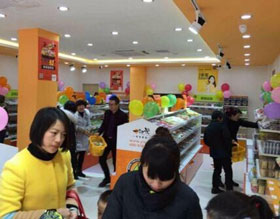 一扫光零食加盟店