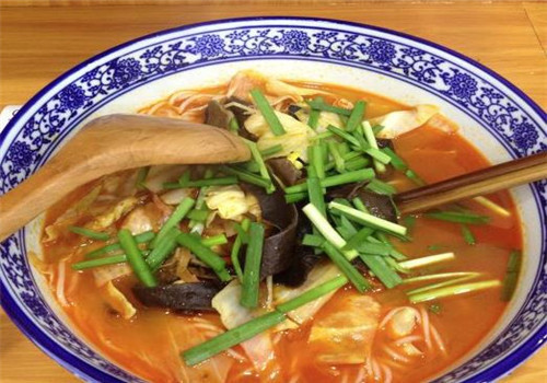 雷鼓巷过桥米线
