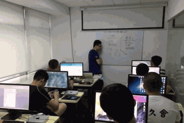 傲梦编程少儿编程