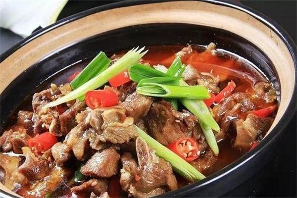 青歌牧场羊肉火锅