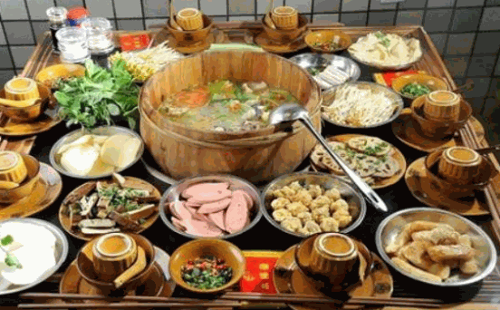独一风木桶喷泉火锅产品 门店图片