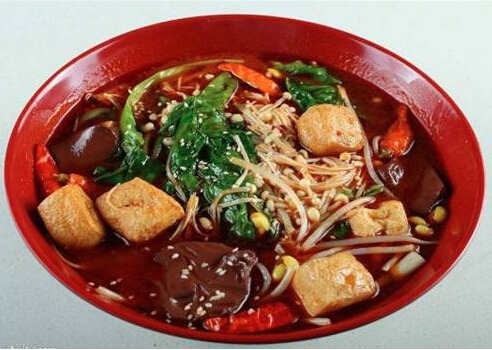 辣呲牙麻辣烫产品 门店图片