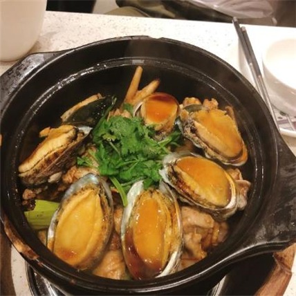 叹佬鸡煲产品 门店图片