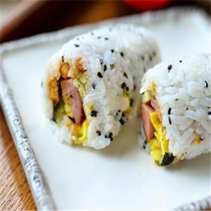 手心的你海苔饭团产品 门店图片