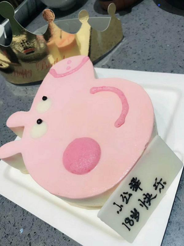 时刻陪你蛋糕产品 门店图片