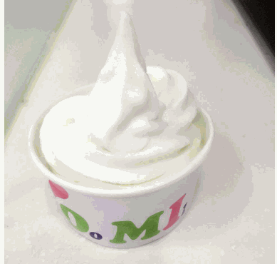 Yomi酸奶冰淇淋产品 门店图片