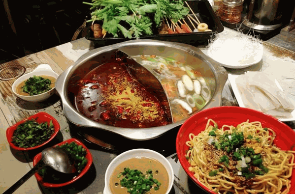 菜麻串串香火锅产品 门店图片