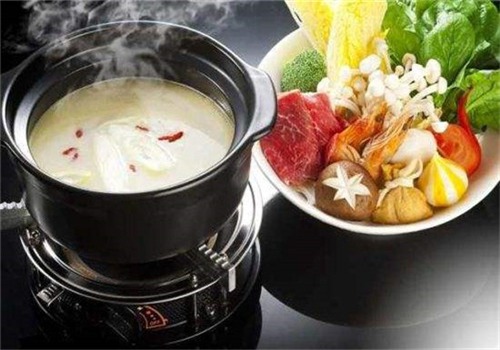 嗯呐嗯呐吧台小火锅产品 门店图片