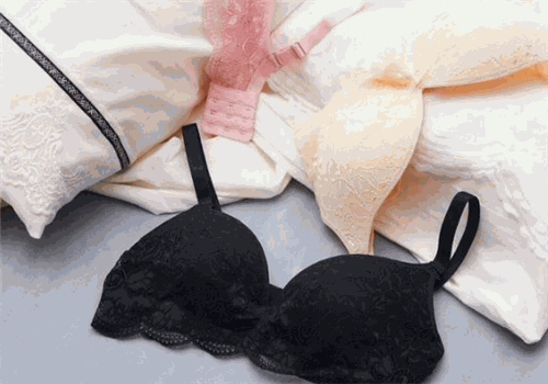 里美内衣产品 门店图片