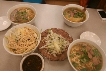 十二忠手拉面产品 门店图片