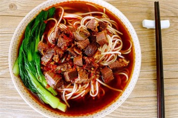 白老七牛肉面产品 门店图片