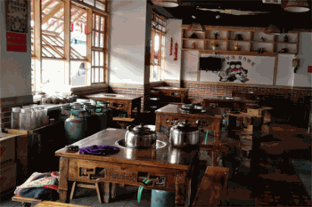 恋唇小郡肝串串香产品 门店图片