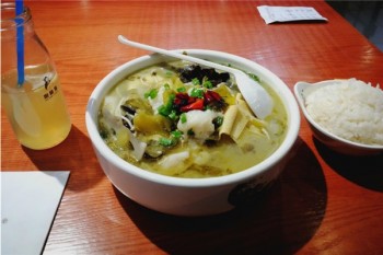 倒骑马酸菜小鱼加盟