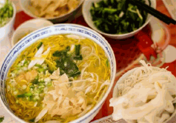 蒙自菊花过桥米线产品 门店图片