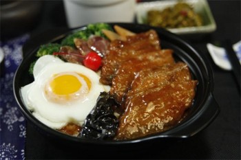 霸胃煲仔饭产品 门店图片