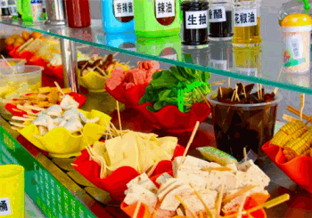 百串百香旋转麻辣烫产品 门店图片