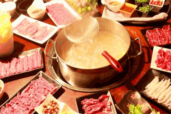 牛记皇牛肉火锅加盟