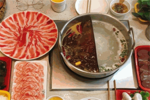 川魅火锅产品 门店图片