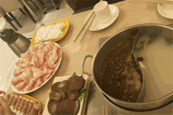 川魅火锅加盟