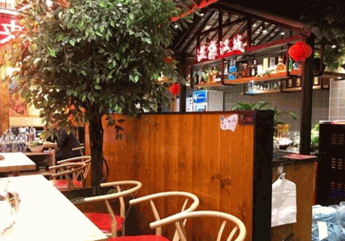 泼辣江城火锅加盟