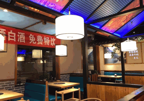 泼辣江城火锅加盟