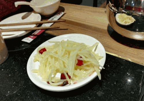 川子菌汤火锅加盟