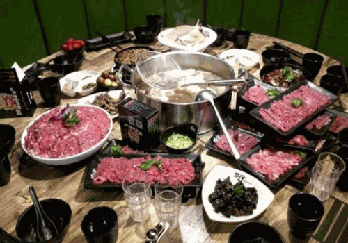 潮牛庄园鲜牛肉火锅加盟