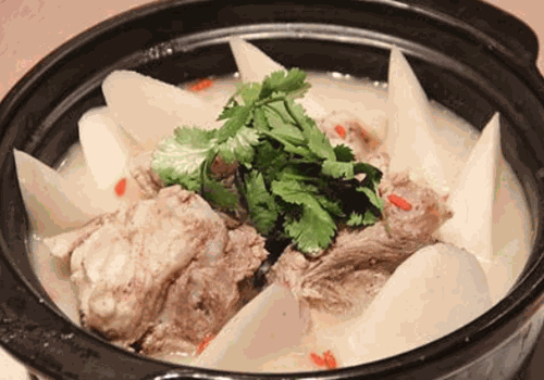 巴食骨煲火锅加盟