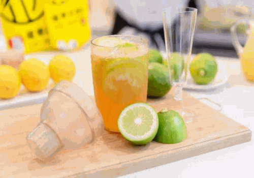 DANING亣柠手打柠檬茶产品 门店图片