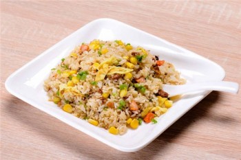 就饱了炒饭卤味简餐产品 门店图片