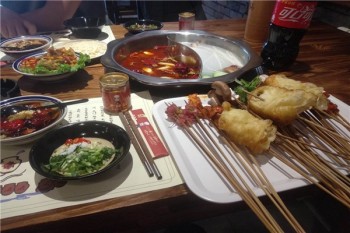 牛四囍老成都串串香产品 门店图片