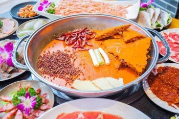 十盘九碗市井火锅产品 门店图片