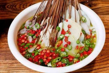钵问钵钵鸡产品 门店图片