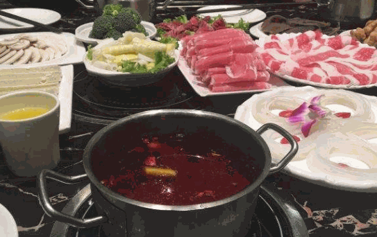 九洲八拖二火锅加盟