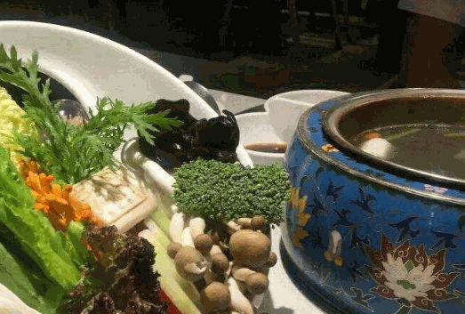 享月汤皇火锅加盟