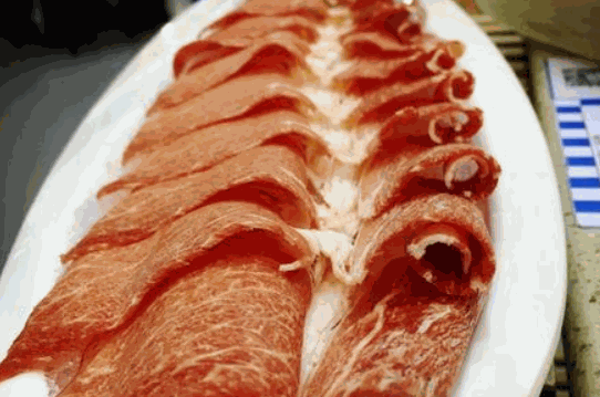 小蓝帽牛肉和酱料火锅加盟