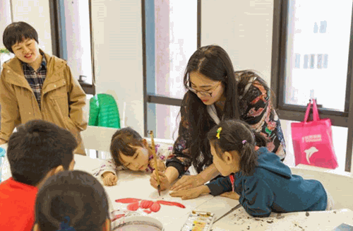 人美美育学堂