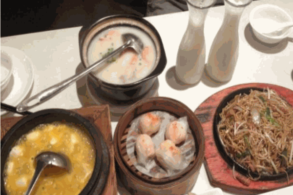 一米一粥大饭堂