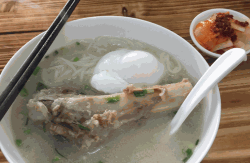 筒子骨鲜粉